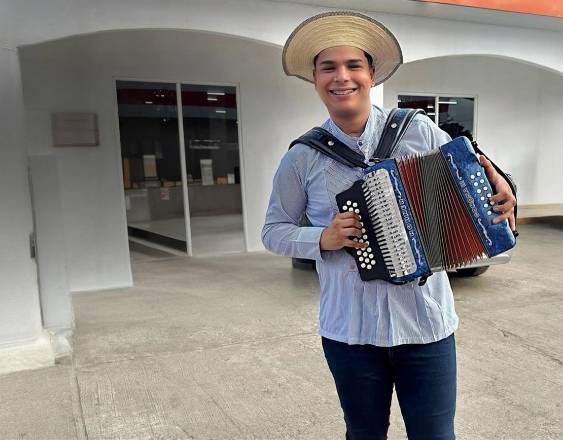 Isaac Chang busca ganarse su espacio en el típico