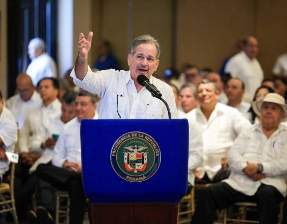 ML | El ministro Juan Carlos Navarro.