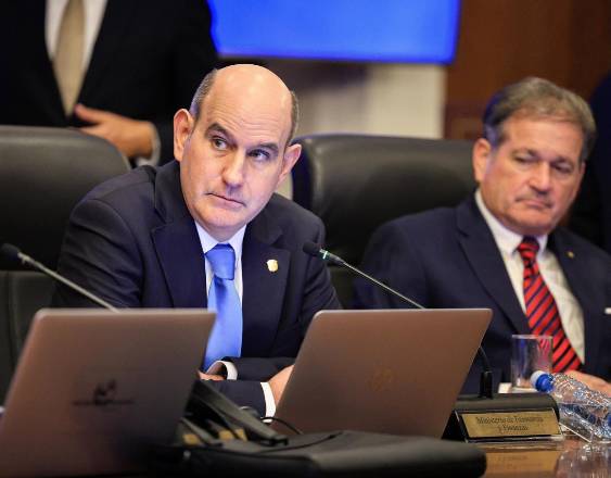 ML | El ministro Felipe Chapman.