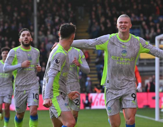 El City no frena su persecución al Arsenal, Aston Villa sigue en racha