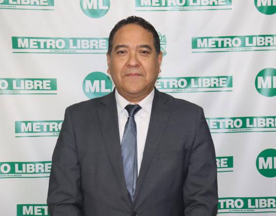 Evelyn González | El director de la LNB, Isidro Sigfrido Carbonell Olmos.