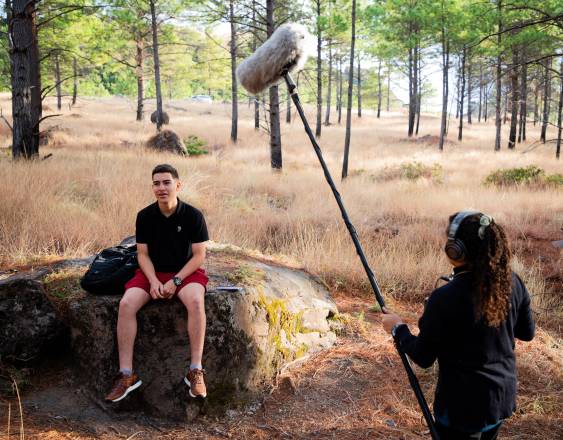 José Loza | Durante la grabación de la serie cristiana “Sendero”.