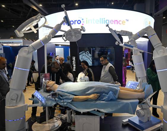 Experto en computación advierte que carrera de la IA amenaza supervivencia humana