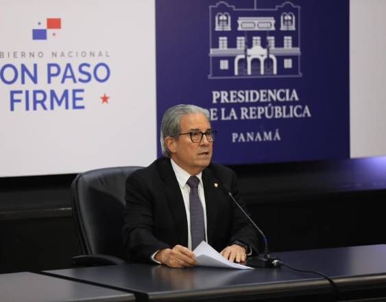 ML | El ministro de Salud Fernando Boyd Galindo.