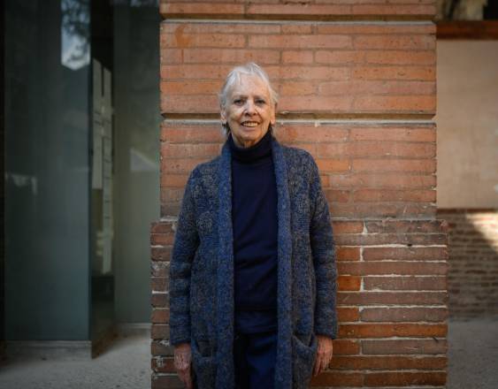 AFP | La productora cinematográfica mexicana Bertha Navarro posa para un retrato durante el 38º Festival de Cine Latinoamericano Celatino en Toulouse.