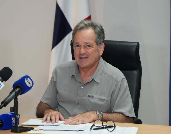 ML | El ministro Juan Carlos Navarro.