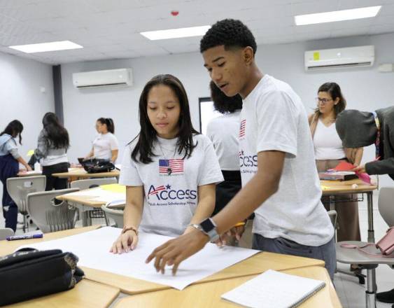 ML | Jóvenes beneficiarios del programa.