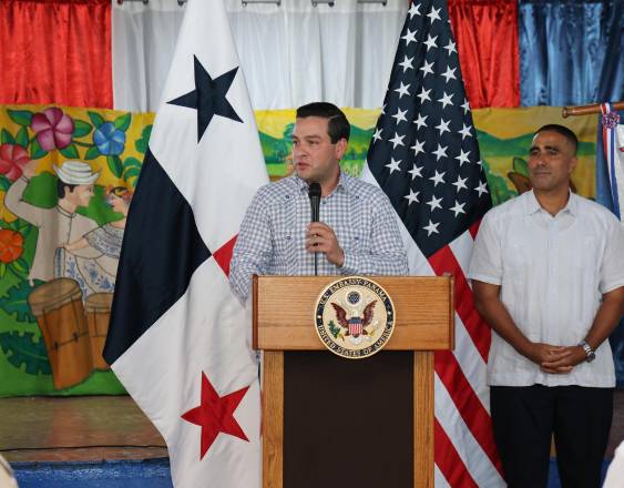 ML | Embajador Kevin Marino Cabrera.