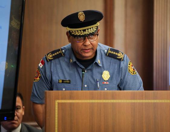 Gabinete aprueba contratación de póliza de salud y vida para los bomberos