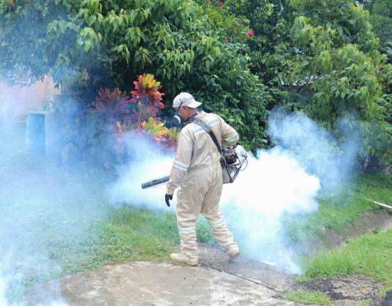 ML | Operativo de fumigación en Tocumen.