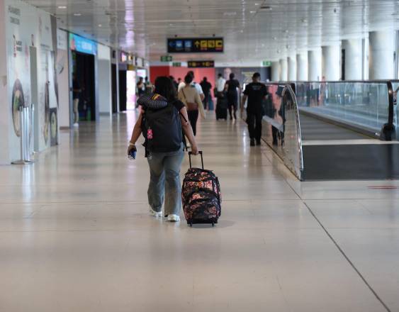 ML | Un pasajero en el Aeropuerto de Tocumen.
