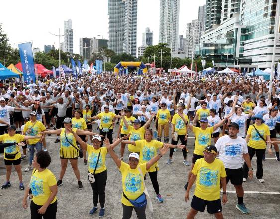 La Caminata Familiar Susie Thayer 2026 supera los 15 mil participantes