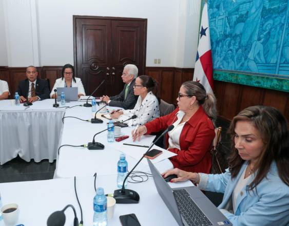 Plantean priorizar en salud y servicios básicos en reformas a la Ley sobre descuentos a jubilados