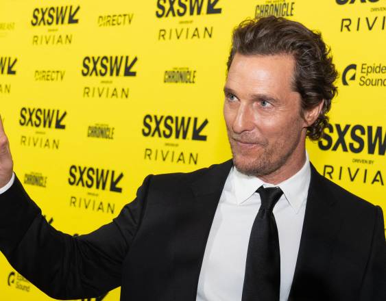 El actor estadounidense Matthew McConaughey asiste al estreno mundial de “The Rivals of Amziah King”.