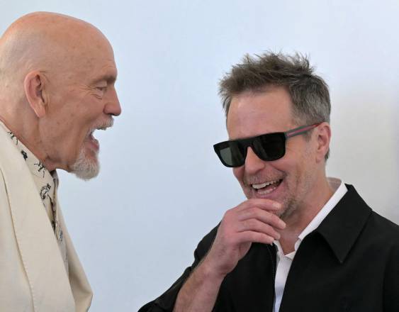 STEFANO RELLANDINI / AFP | John Malkovich y Sam Rockwell.