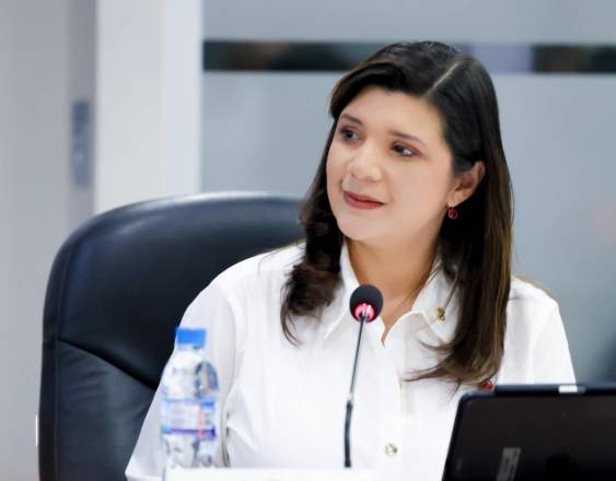 ML | Ministra de Trabajo.