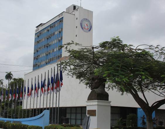 ML | Edificio de la Asamblea Nacional.