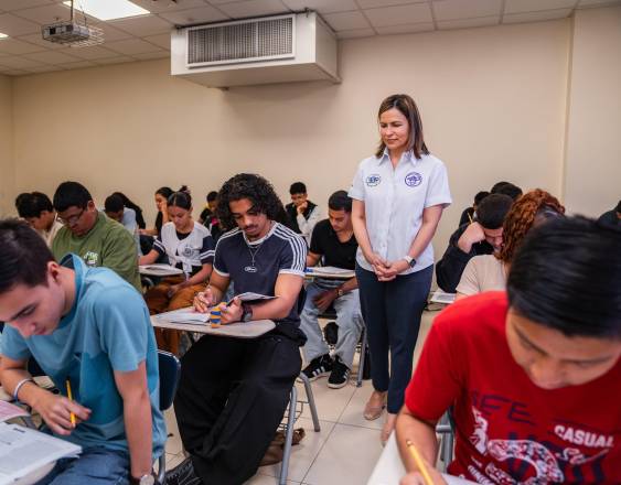 La UTP aplica la primera prueba de admisión del año con cifras récord de participantes