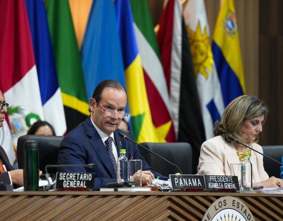 AFP | El ministro de Relaciones Exteriores de Panamá, Javier Martínez-Acha, en la Asamblea General OEA.