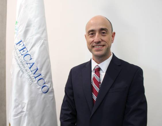 Arturo Rosabal asumió la presidencia de la FECAMCO