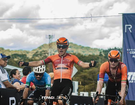 Cortesía | El ciclista español Xabier Berasategi, integrante del equipo Euskaltel-Euskadi, se proclamó campeón del Gran Prix Chiriquí 1.2 UCI.