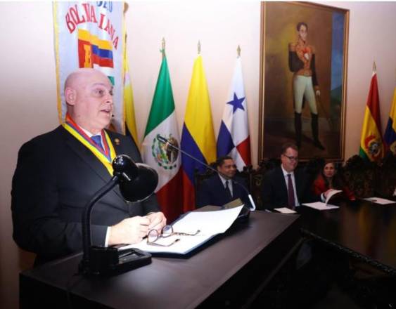 Brasil, dispuesto a donar a Panamá las actas del Congreso Anfictiónico