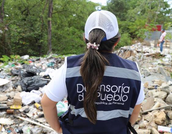 DEFENSORÍA | Un agende la Defensoría del Pueblo en el sector.