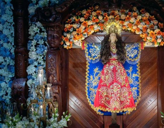Andres Herrera | Reliquia de Santa Librada, patrona de Las Tablas, caracterizada por representar a una joven de piel morena.