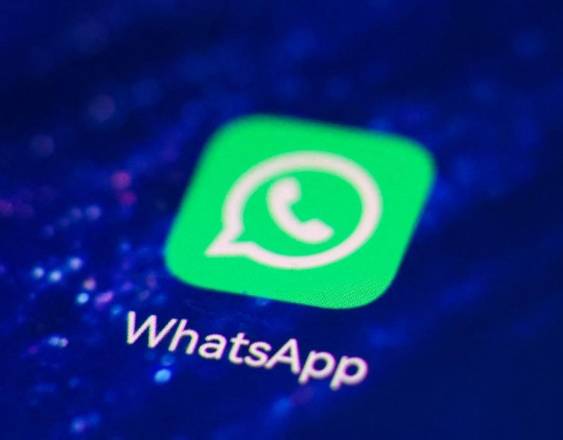 BEATA ZAWRZEL / NurPhoto via AFP | WhatsApp logo.