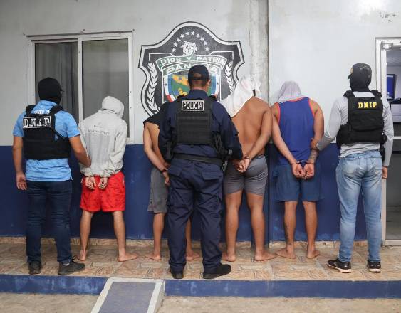 ML | Recapturan a cinco evadidos de La Joyita.