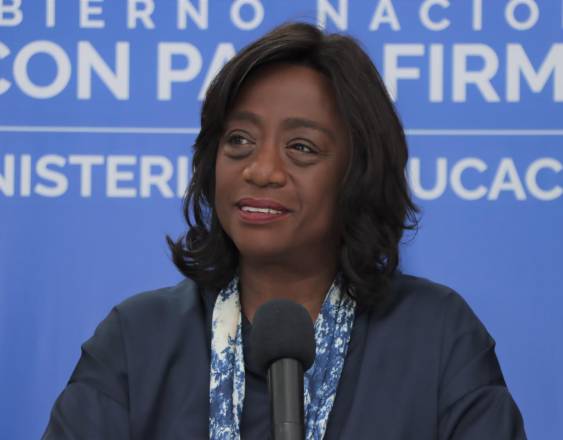 ML | La ministra de Educación, Lucy Molinar.