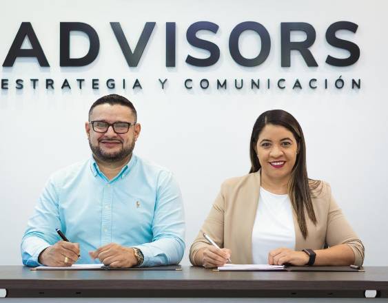 ML | Michael Caballero, CEO de Advisors y Michelle Domínguez, CEO de XCOM LATAM.