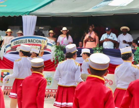 ML | Durante el encuentro de bandas.