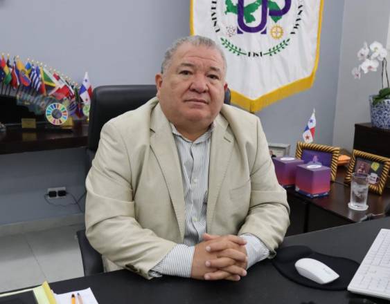 ML | El Dr. Omar Olmedo Aizpurúa Pino, Rector de la Universidad Tecnológica de Panamá (UTP).