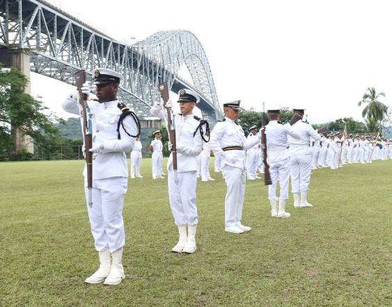 ML | Cadetes de la UMIP.
