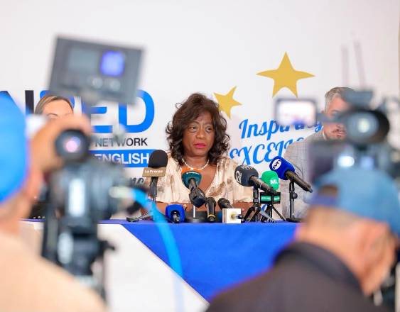 ML | Ministra de Educación Lucy Molinar durante la conferencia de Prensa.