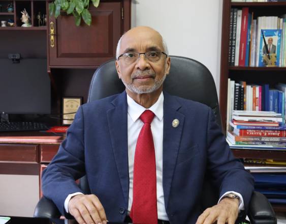 E. González | Doctor José Emilio Moreno Ramos, candidatop a rector de la UP.