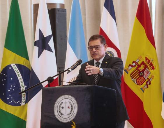 ML | El ministro Frank Ábrego.