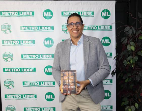 Leilani Gil | El escritor y abogado Carlos Gasnell Acuña.