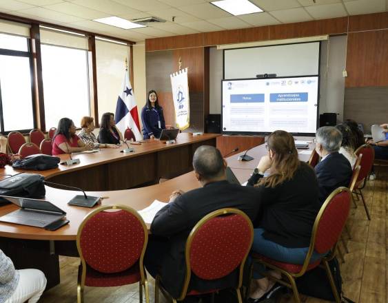 Educación superior y tecnología centraron encuentro regional en la UMIP