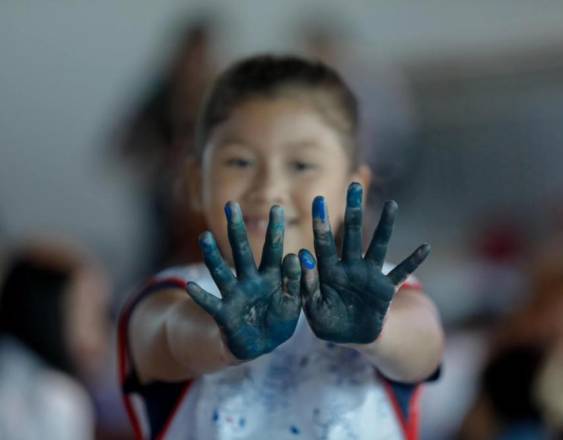 Más de 500 niños participan en taller de pintura en Ciudad de las Artes