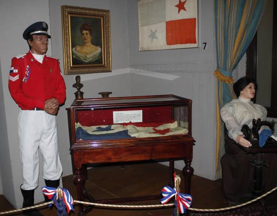 Ml | La Bandera de Panamá resguardada en el Museo de Historia.