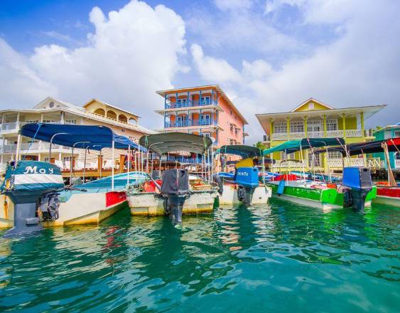 “Carreteras y puertos”, inversiones clave en Bocas del Toro y Veraguas