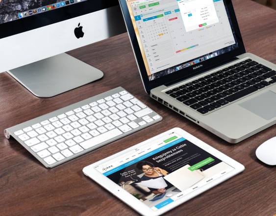 Pexels | Imagen ilustrativa de equipos macOS.