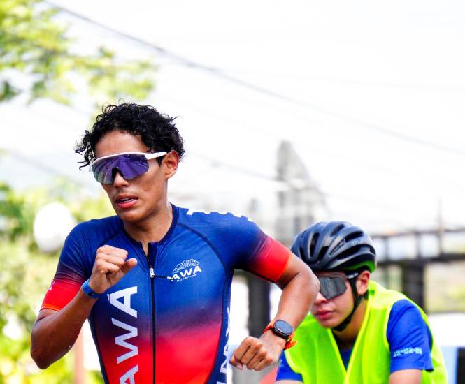 Acosta: La mala gestión federativa afecta a los atletas