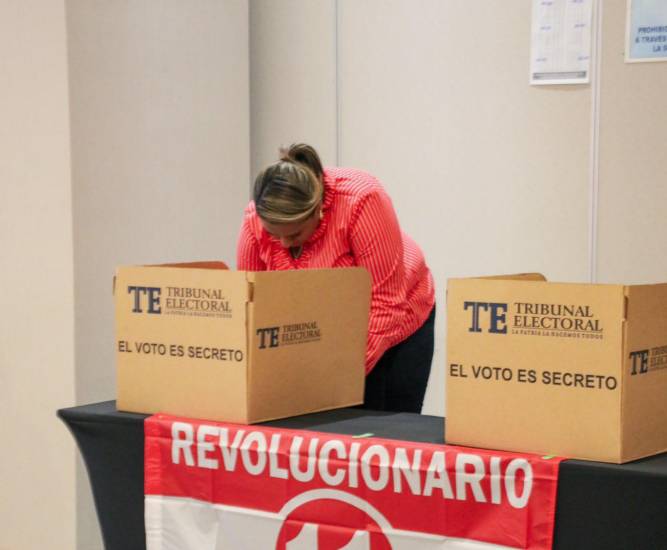 Arrestan al exalcalde Tomás Velásquez