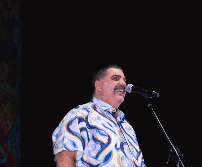 Maelo Ruiz hace vibrar la Cinta Costera en la cuarta noche del Festival Carnavalístico