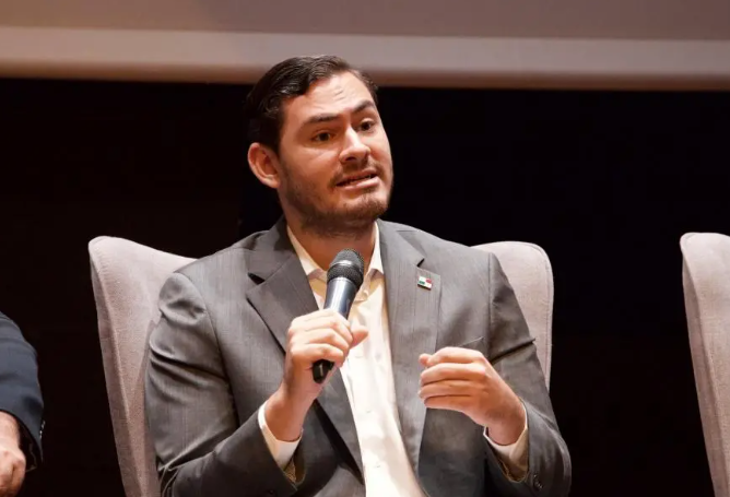 Tejemeneje del 27 de abril de 2027