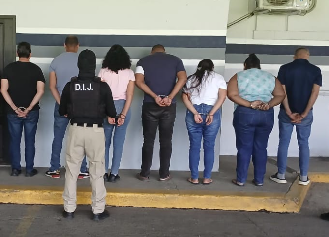 Desarticulan red dedicada a delitos financieros y blanqueo de capitales