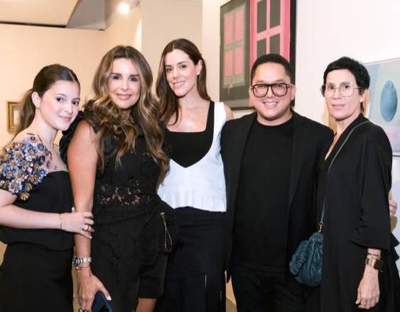 @fashionweekpty | Parte de la organización del evento.